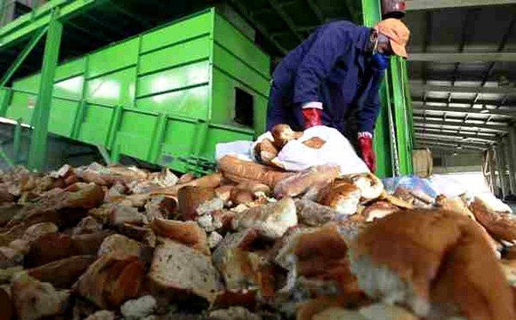 رمضان : تبذير 535 طن من مادة الخبز  خلال 12 يوما على المستوى الوطني 