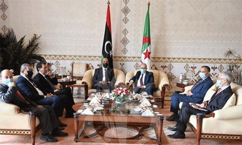 لعمامرة يجري محادثات مع نائب رئيس المجلس الرئاسي الليبي