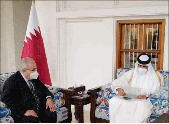 لعمامرة يستقبل من قبل أمير دولة قطر: توافق الرؤى حول القضايا المشتركة وتنامي التعاون الثنائي