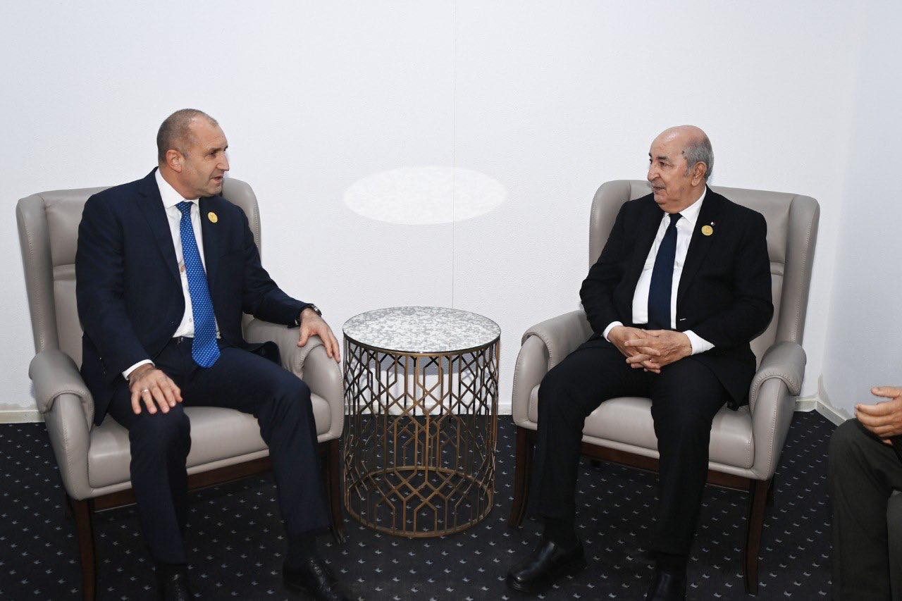  الرئيس تبون يلتقي بشرم الشيخ مع الرئيس البلغاري
