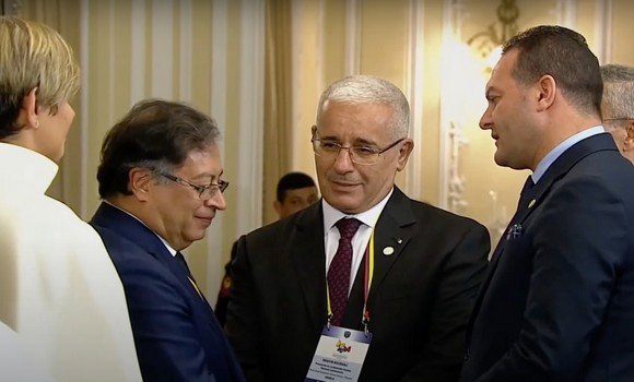    بوغالي ينقل تهاني الرئيس تبون الى الرئيس الكولومبي الجديد غوستافو  بيترو