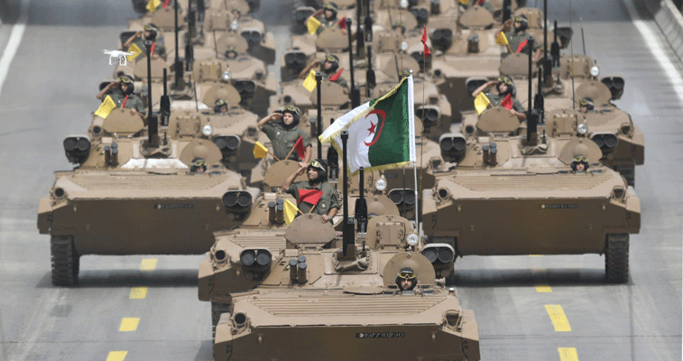 مجلة الجيش تؤكد: الاستعراض العسكري  رسالة طمأنة للشعب وللخارج