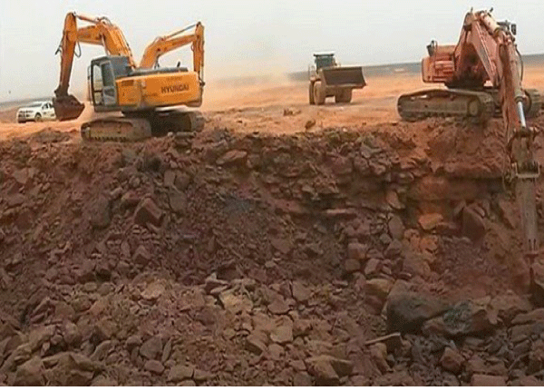 في إطار المرحلة الأولى لاستغلال منجم غارا جبيلات: استخراج أزيد من 250 ألف طن من الحديد الخام 