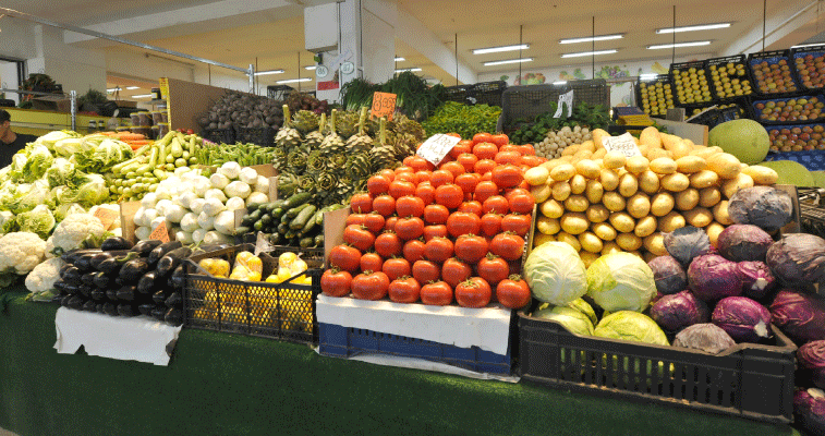 خلال أول أيام رمضان: تسويق 4 آلاف طن من اللحوم و 30 ألف طن  من الخضر و الفواكه 